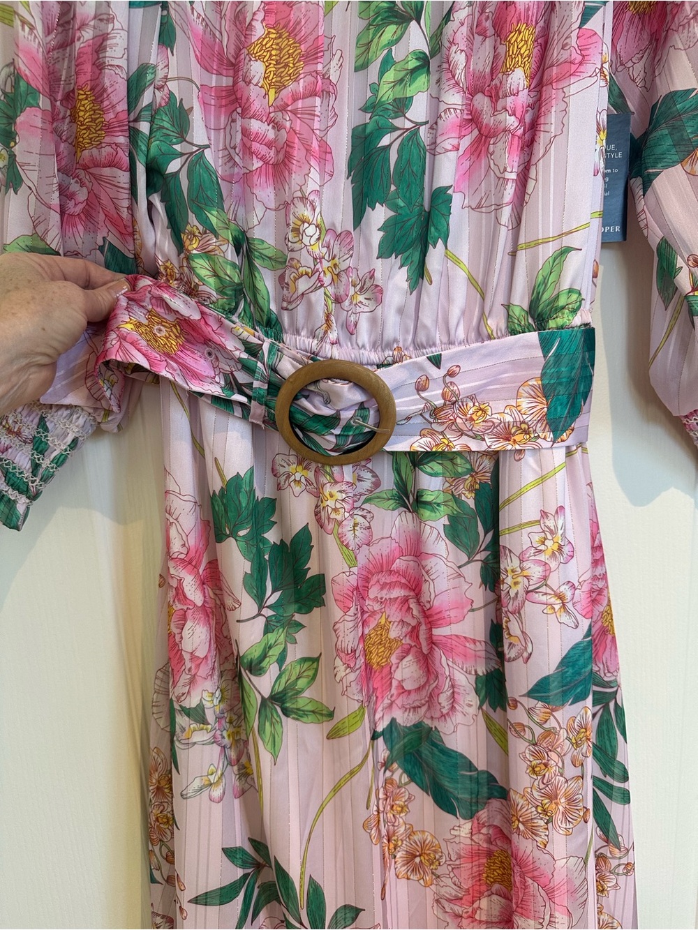 Boston Proper Pink Floral Belted Maxi Dress with Green Leaves
